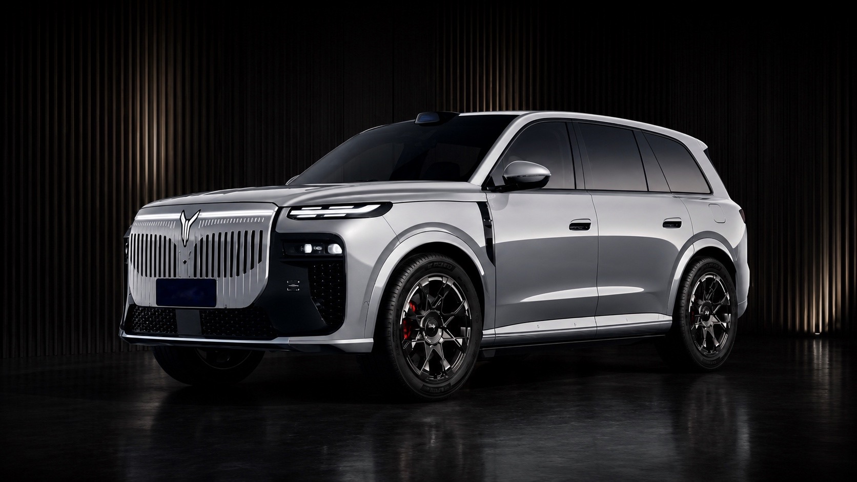 Voyah Taishan X8